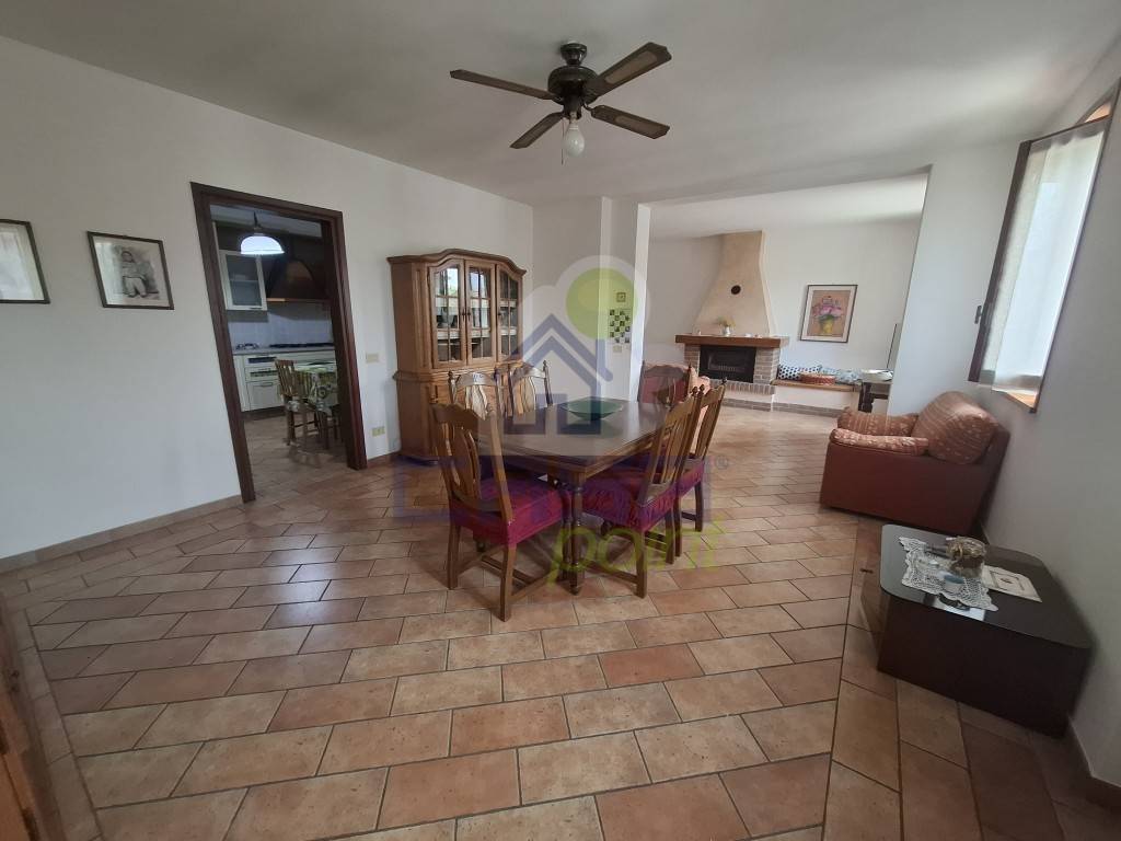 appartamento in vendita a Castelvetro Piacentino in zona San Giuliano