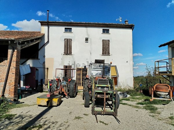 mansarda in vendita a Castelvetro Piacentino