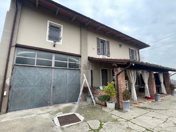 appartamento in vendita a Castelvetro Piacentino