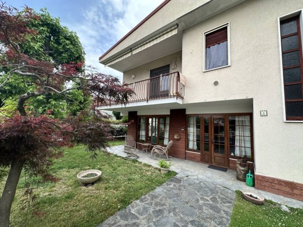 appartamento in vendita a Castelvetro Piacentino