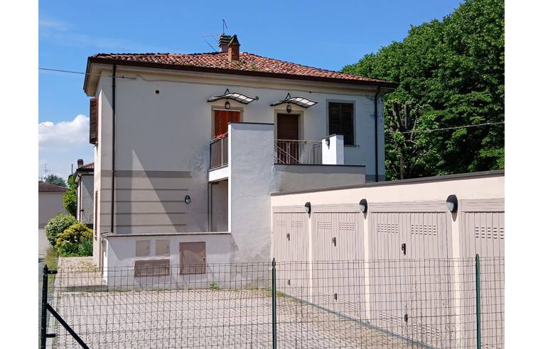 appartamento in vendita a Castelvetro Piacentino