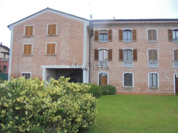 appartamento in vendita a Castelvetro Piacentino