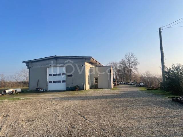 ufficio in vendita a Castelvetro Piacentino