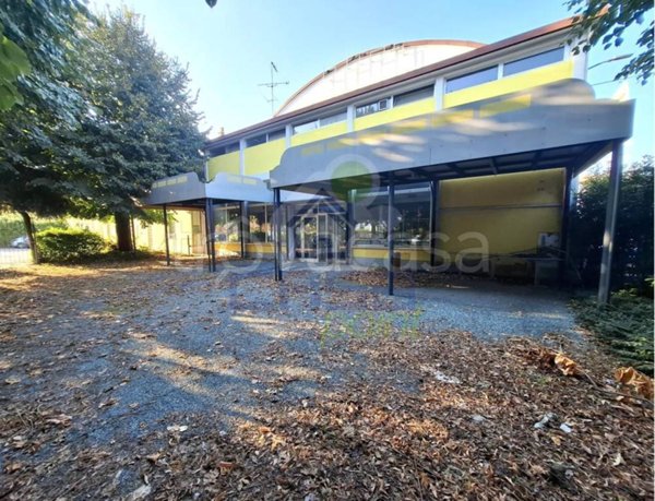 appartamento in vendita a Castelvetro Piacentino in zona Castelvetro