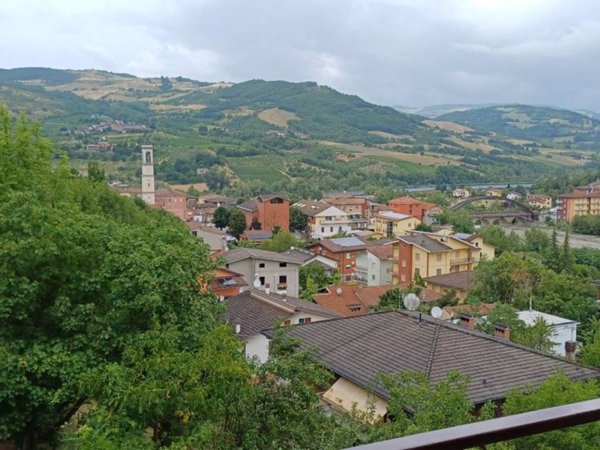 appartamento in vendita a Coli in zona Perino