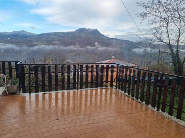 appartamento in vendita a Coli