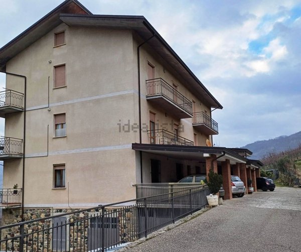 appartamento in vendita a Coli in zona Perino