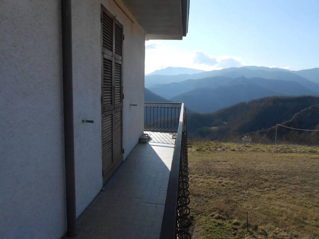 appartamento in vendita a Coli