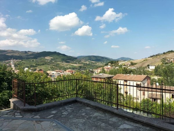 appartamento in vendita a Coli in zona Perino