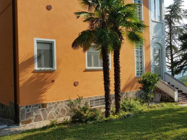 casa indipendente in vendita a Coli in zona Perino