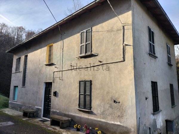 appartamento in vendita a Coli in zona Perino