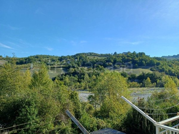 appartamento in vendita a Coli in zona Perino