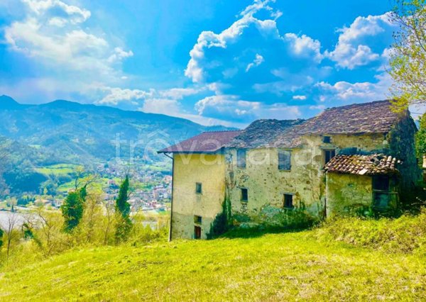 casa indipendente in vendita a Corte Brugnatella in zona Marsaglia