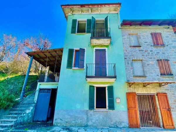 casa indipendente in vendita a Corte Brugnatella in zona Marsaglia