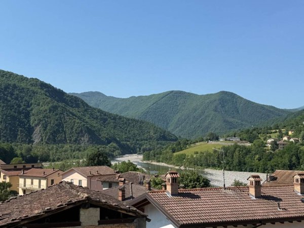 appartamento in vendita a Corte Brugnatella in zona Marsaglia