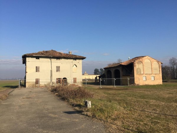 terreno edificabile in vendita a Cortemaggiore