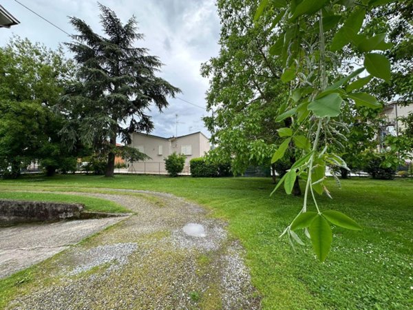 casa indipendente in vendita a Cortemaggiore