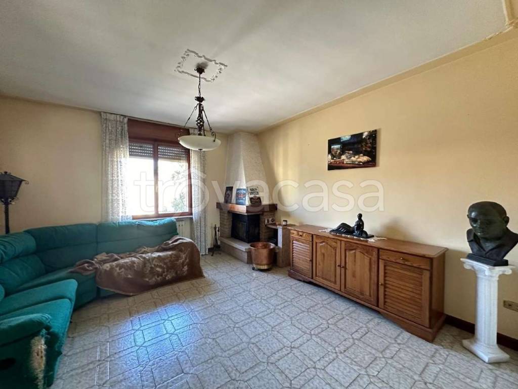 appartamento in vendita a Cortemaggiore in zona Chiavenna Landi