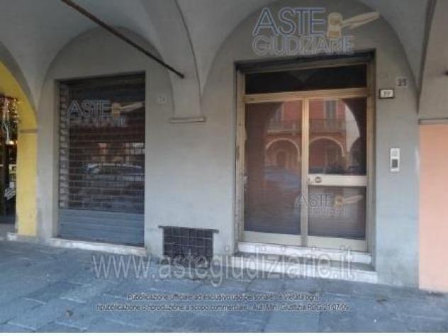 negozio in vendita a Cortemaggiore