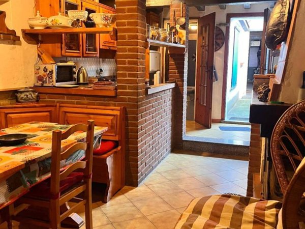 casa semindipendente in vendita a Cortemaggiore