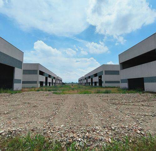 locale commerciale in vendita a Cortemaggiore