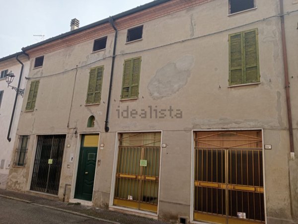 casa indipendente in vendita a Cortemaggiore