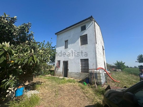 casa indipendente in vendita a Cortemaggiore