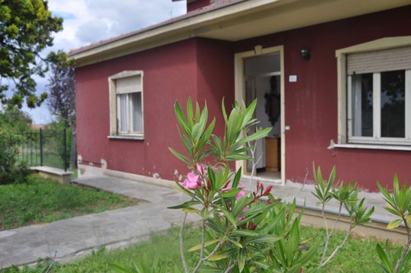 casa indipendente in vendita a Farini