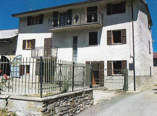 casa indipendente in vendita a Farini