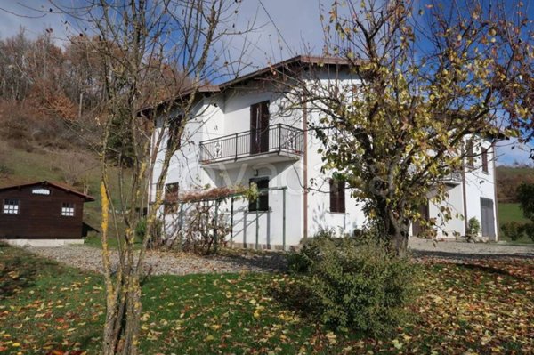 casa indipendente in vendita a Farini