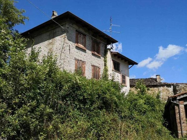 casa indipendente in vendita a Farini
