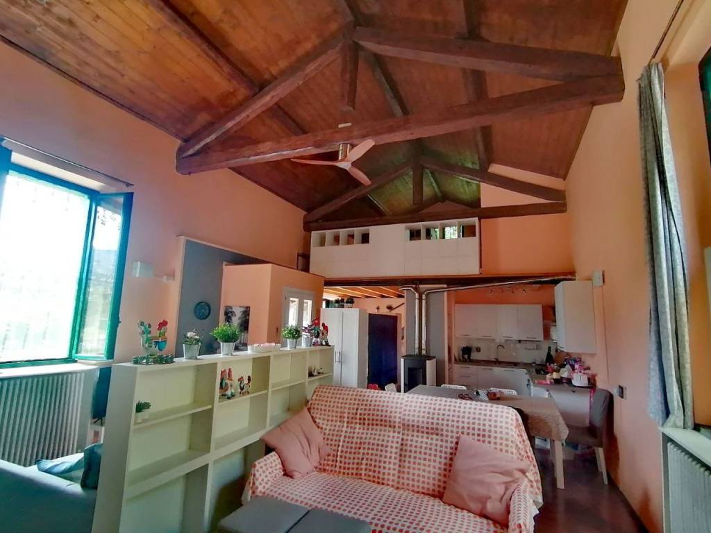 casa indipendente in vendita a Farini