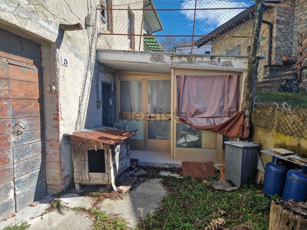 casale in vendita a Farini in zona Pradovera