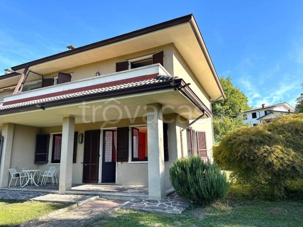 casa indipendente in vendita a Farini