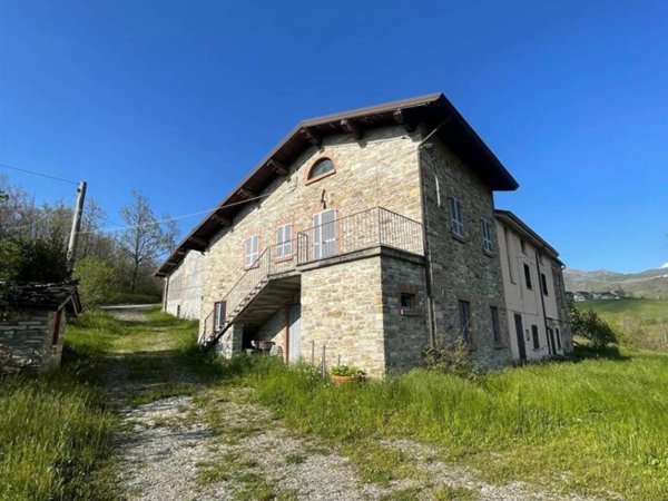 appartamento in vendita a Farini