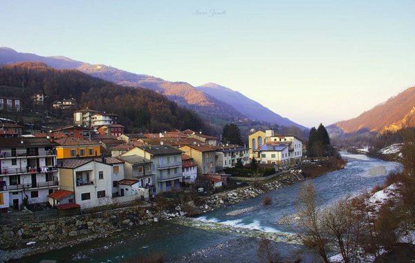 appartamento in vendita a Farini in zona Groppallo