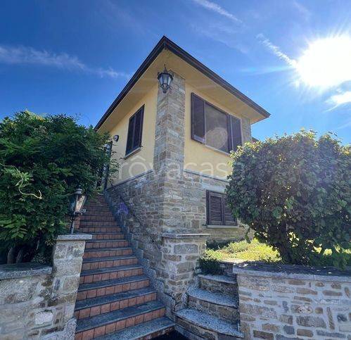 casa indipendente in vendita a Farini in zona Le Moline