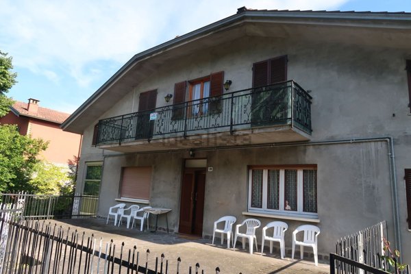 appartamento in vendita a Farini in zona Groppallo