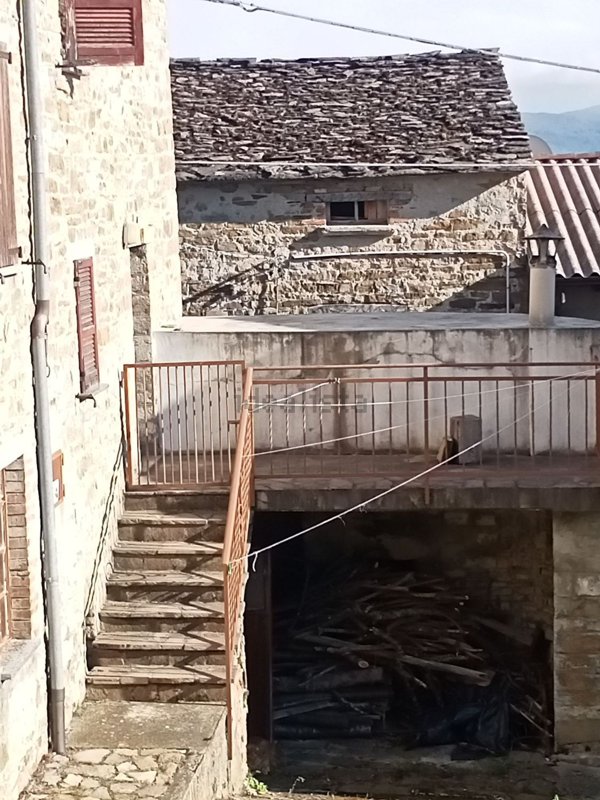 appartamento in vendita a Farini