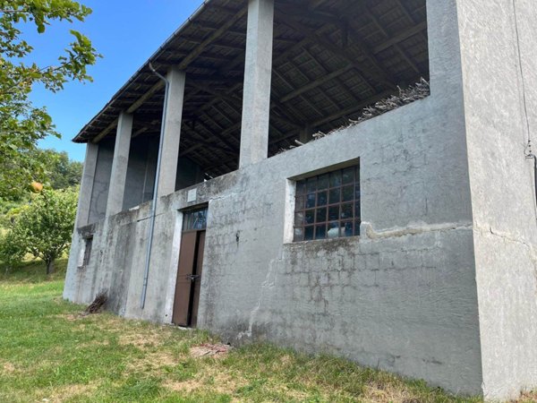 appartamento in vendita a Farini in zona Cogno San Bassano