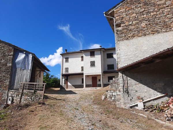 appartamento in vendita a Farini