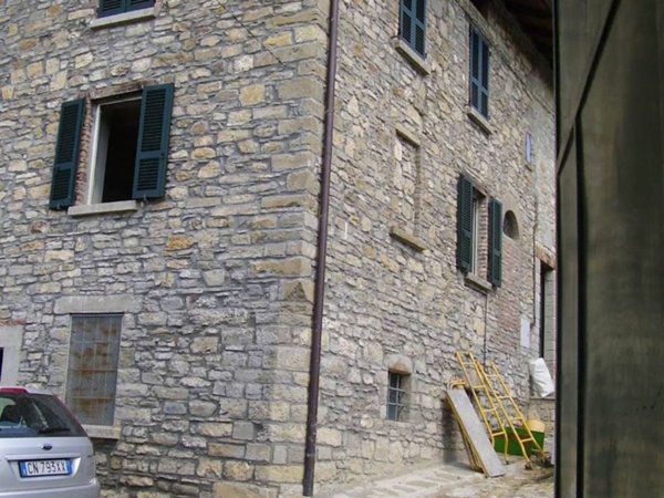 casa indipendente in vendita a Farini in zona Groppallo