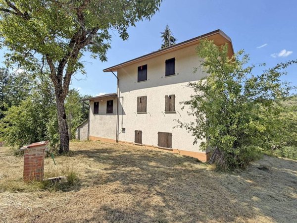 casa indipendente in vendita a Farini in zona Le Moline