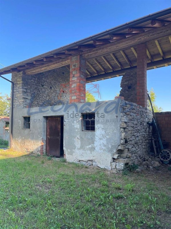casa indipendente in vendita a Farini in zona Pradovera