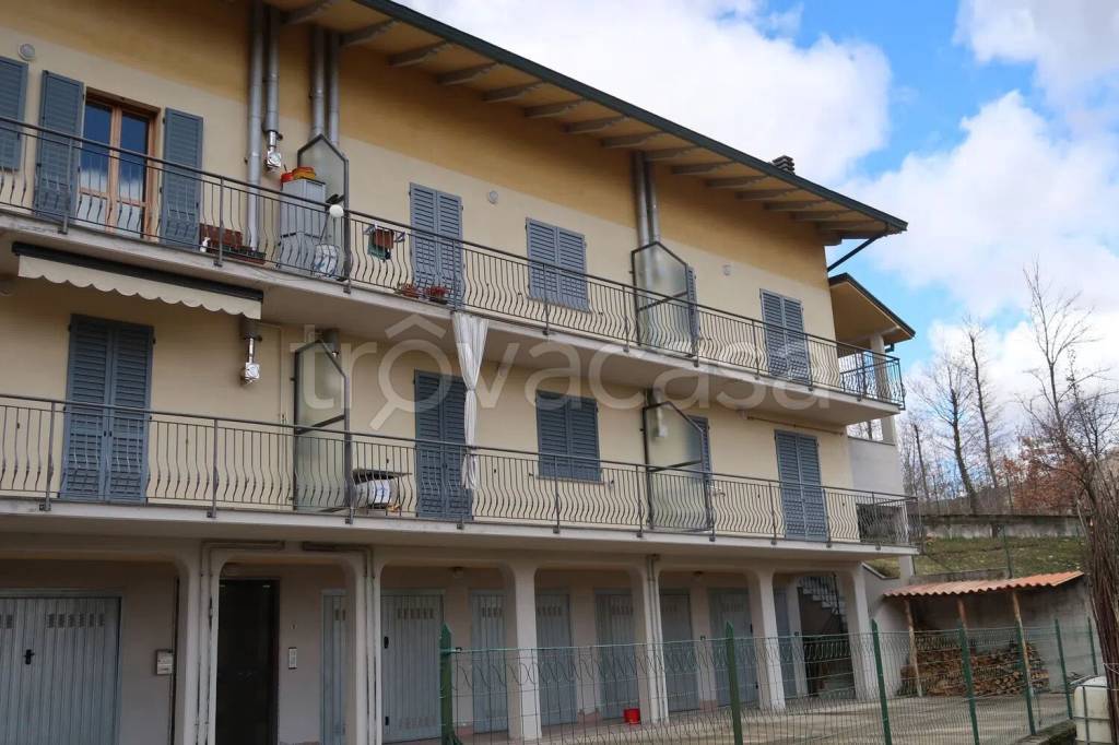 appartamento in vendita a Ferriere