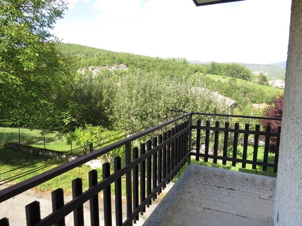 appartamento in vendita a Ferriere
