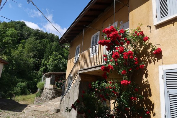 appartamento in vendita a Ferriere in zona Selva