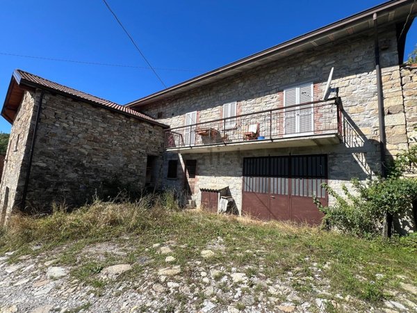 appartamento in vendita a Ferriere