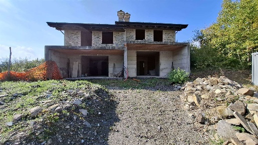 casa indipendente in vendita a Ferriere in zona Castelcanafurone