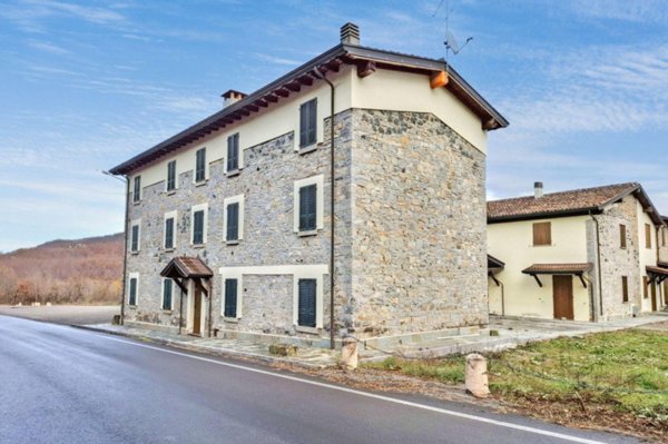 appartamento in vendita a Ferriere in zona Bosconure